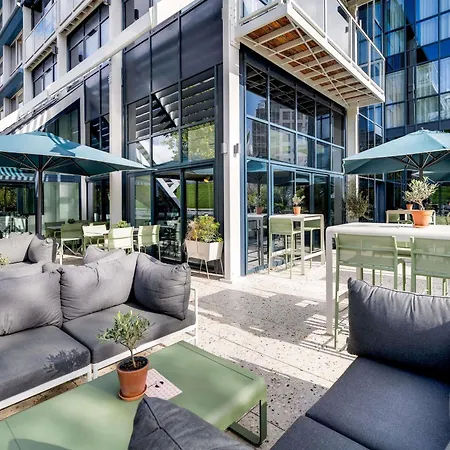 Novotel Centre Bercy 4*