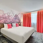 Novotel Centre Bercy 4*