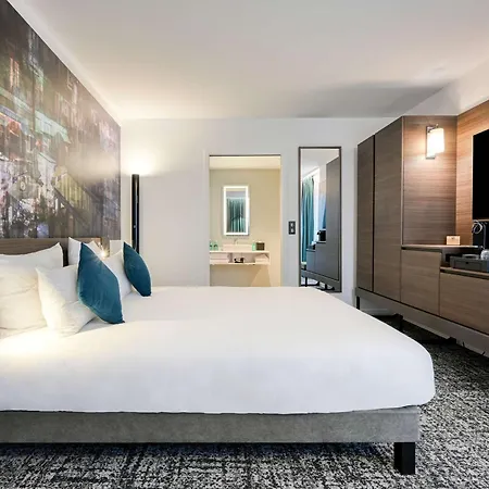 Novotel Centre Bercy Hotel 4*