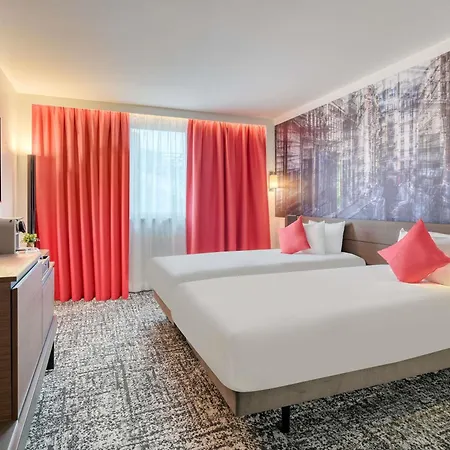 فندق نوفوتيل سنتر بيرسي باريس