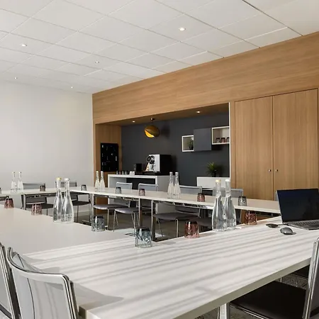 מלון Novotel Centre Bercy פריז