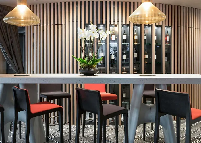 Novotel Centre Bercy 4*