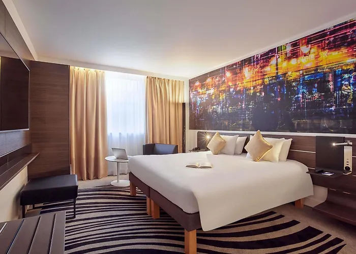 Novotel Centre Bercy 4*