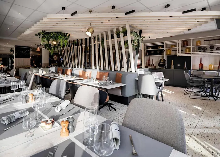 Novotel Centre Bercy 4*