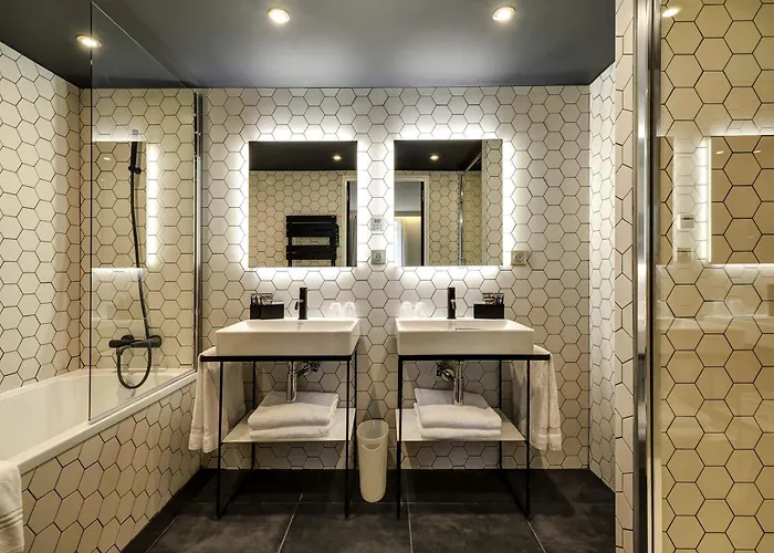 Novotel Centre Bercy 4*